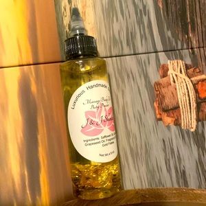 Luxury massage oil,baby powder